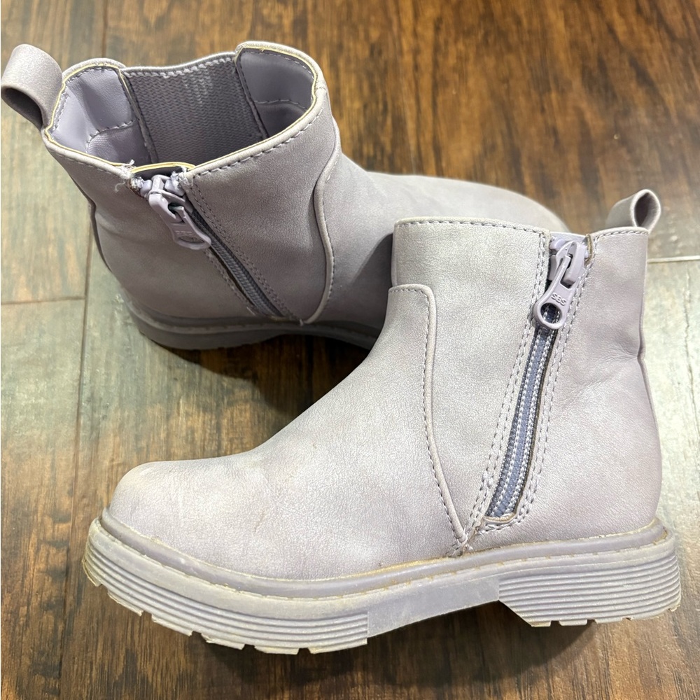 Cat and jack lavender boots 💜